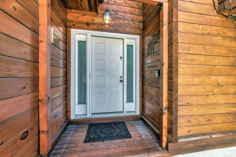 Wood Siding Installation in Pinckney, MI